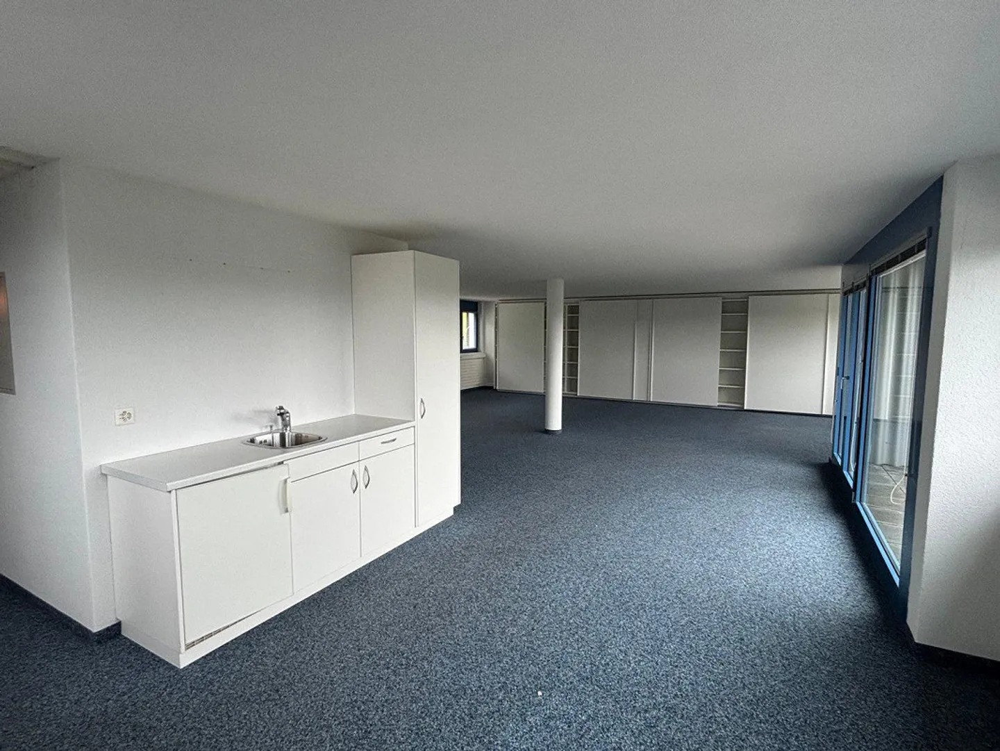 Flexible commercial and office spaces at fair prices - Photo 1 of 7