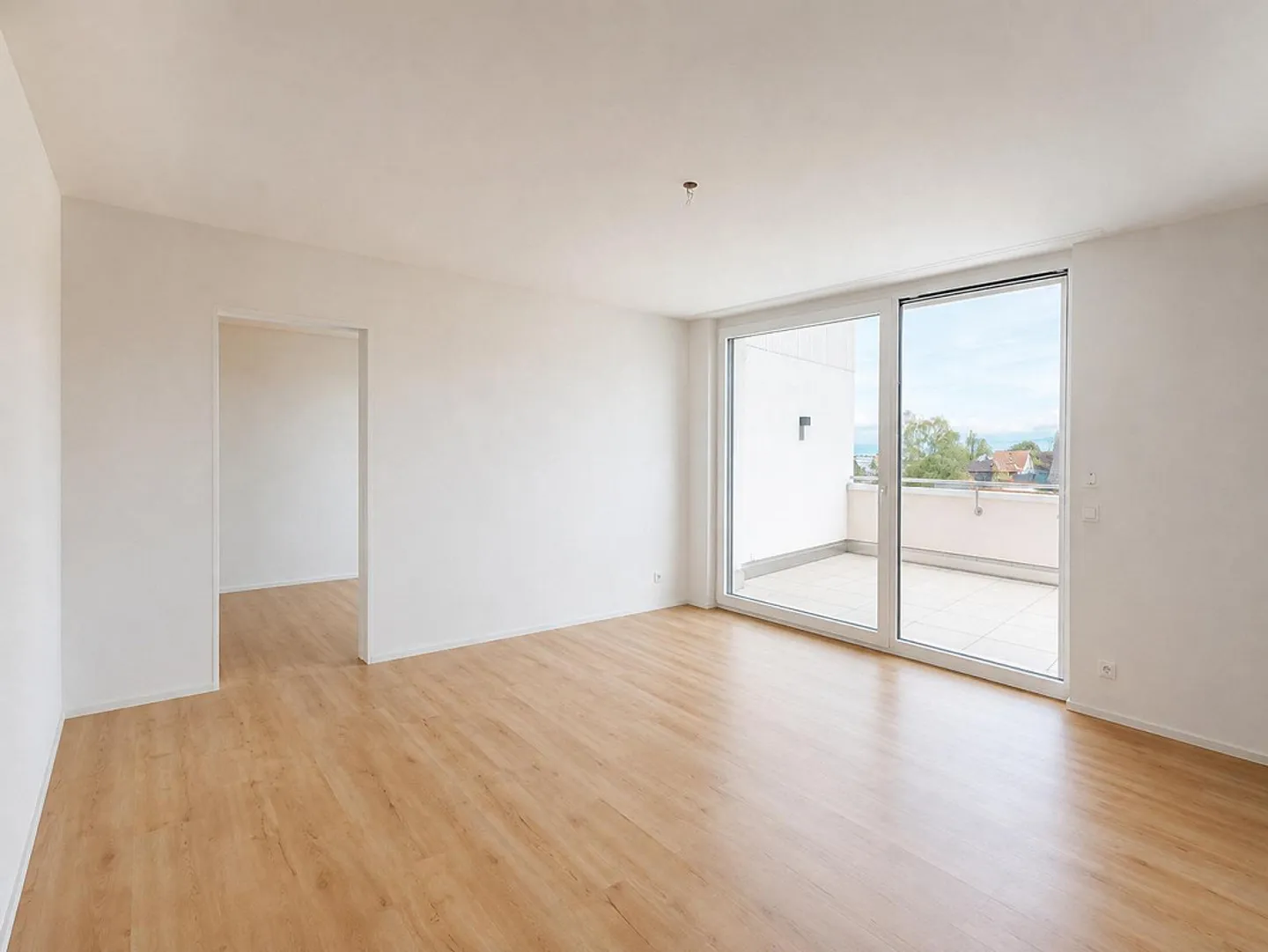 4.5 Room Apartment in Romanshorn - Photo 2 of 8