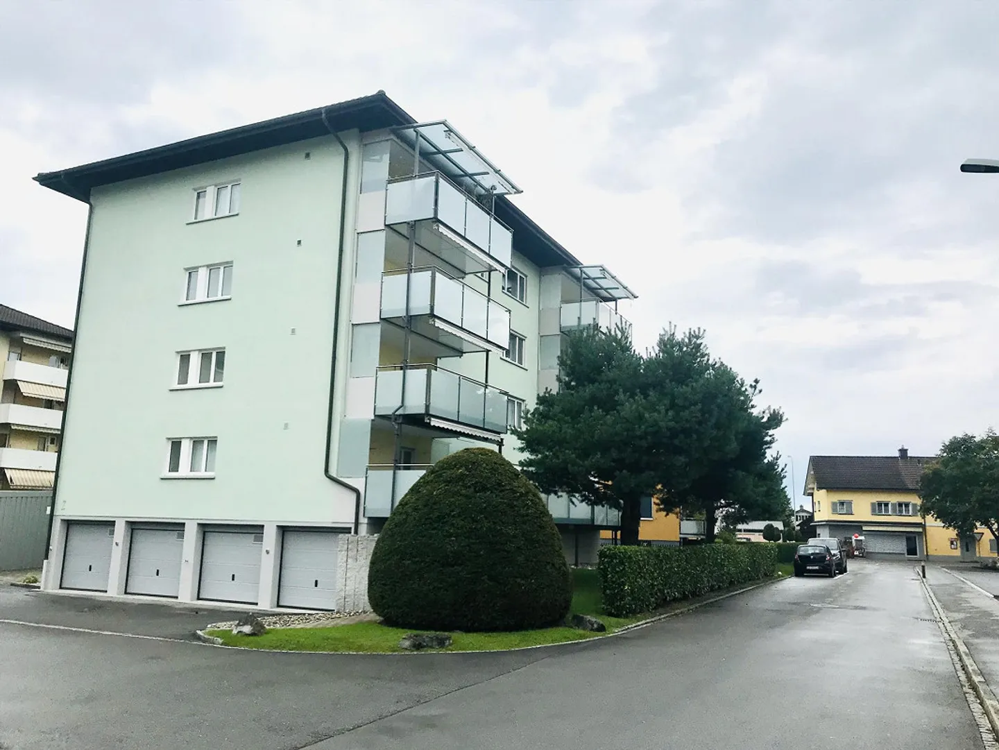 Sonnige Wohnung mit Balkon - Foto 1 von 10