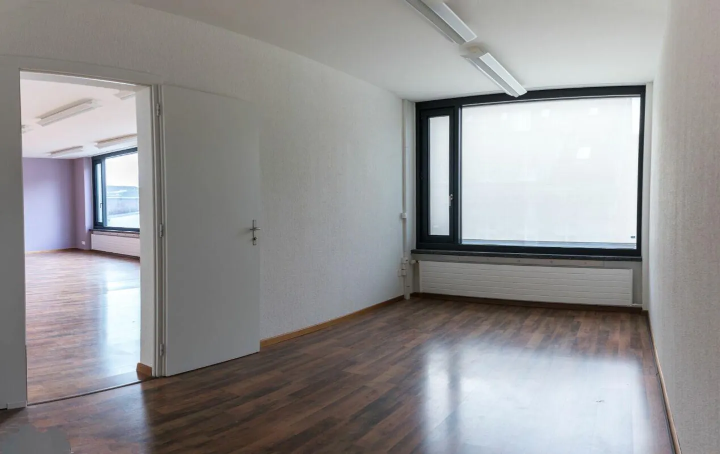 Spazi per uffici moderni in una posizione centrale nel centro di Biel/Bienne - Foto 2 di 9