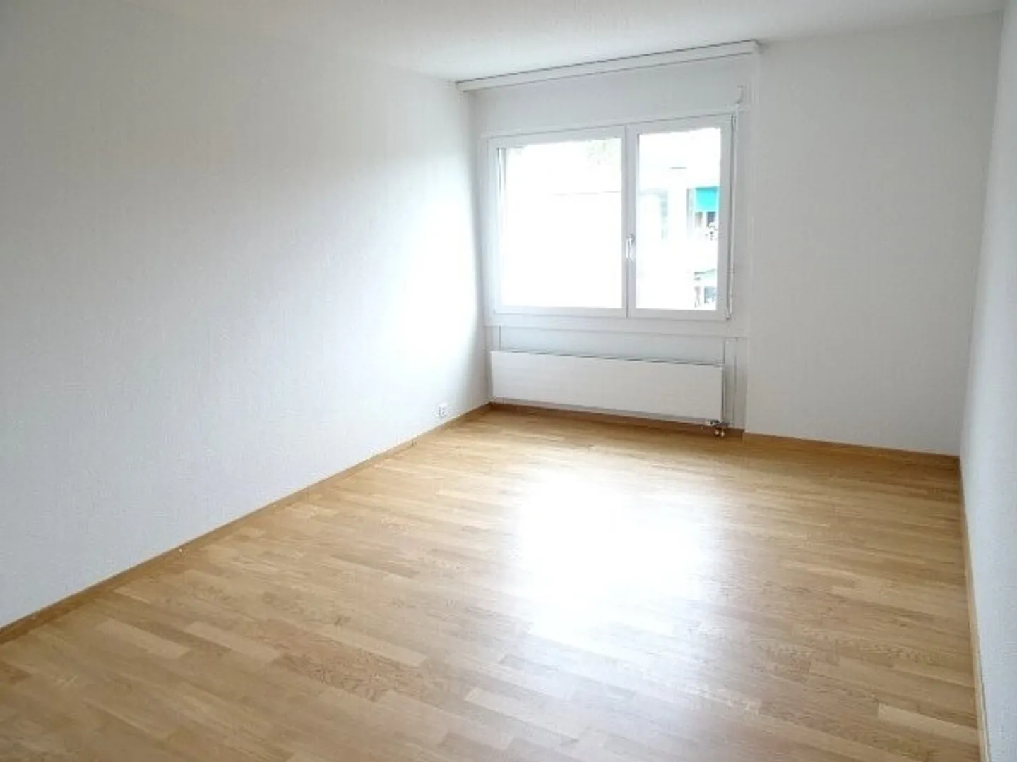 Moderno appartamento 3.5 locali di 81 m² al 2° piano con camino - Foto 7 di 9