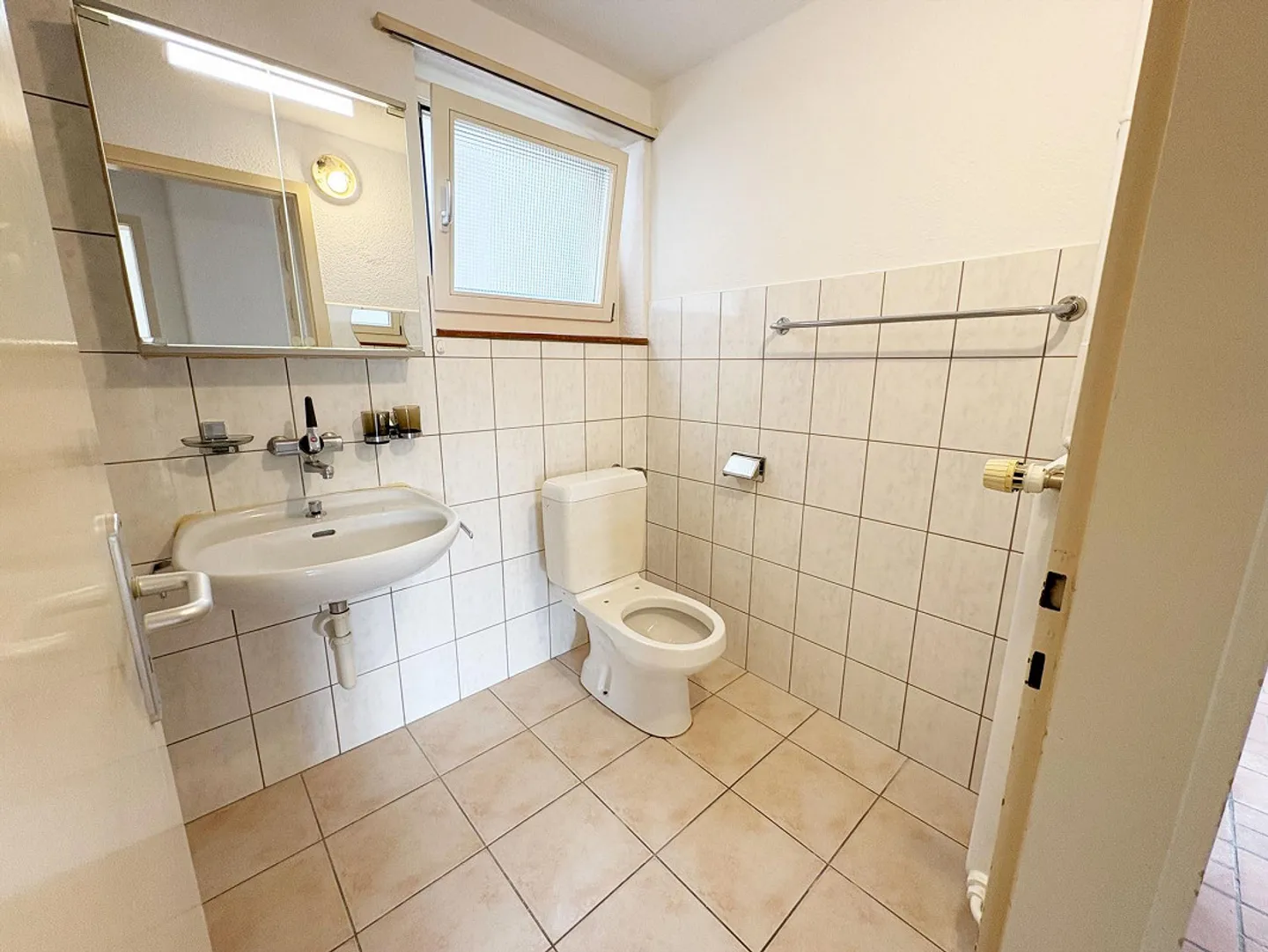Geräumige 2,5 Zimmer Wohnung im Grünau-Quartier - Foto 6 von 10