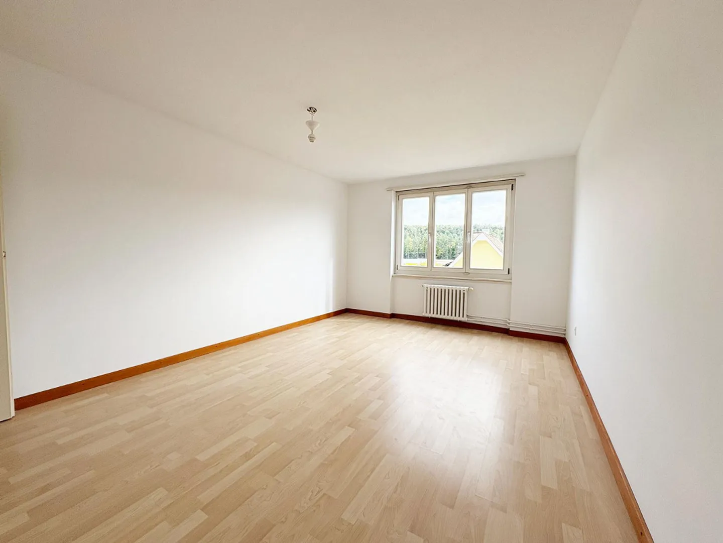 Geräumige 2,5 Zimmer Wohnung im Grünau-Quartier - Foto 8 von 10