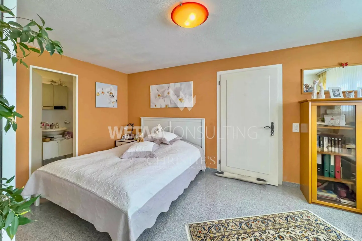 Lugano-Curio : villa élégante avec piscine intérieure, dépendance pour invités indépendante et possibilité d'une résidence secondaire à vendre - Photo 13 sur 13