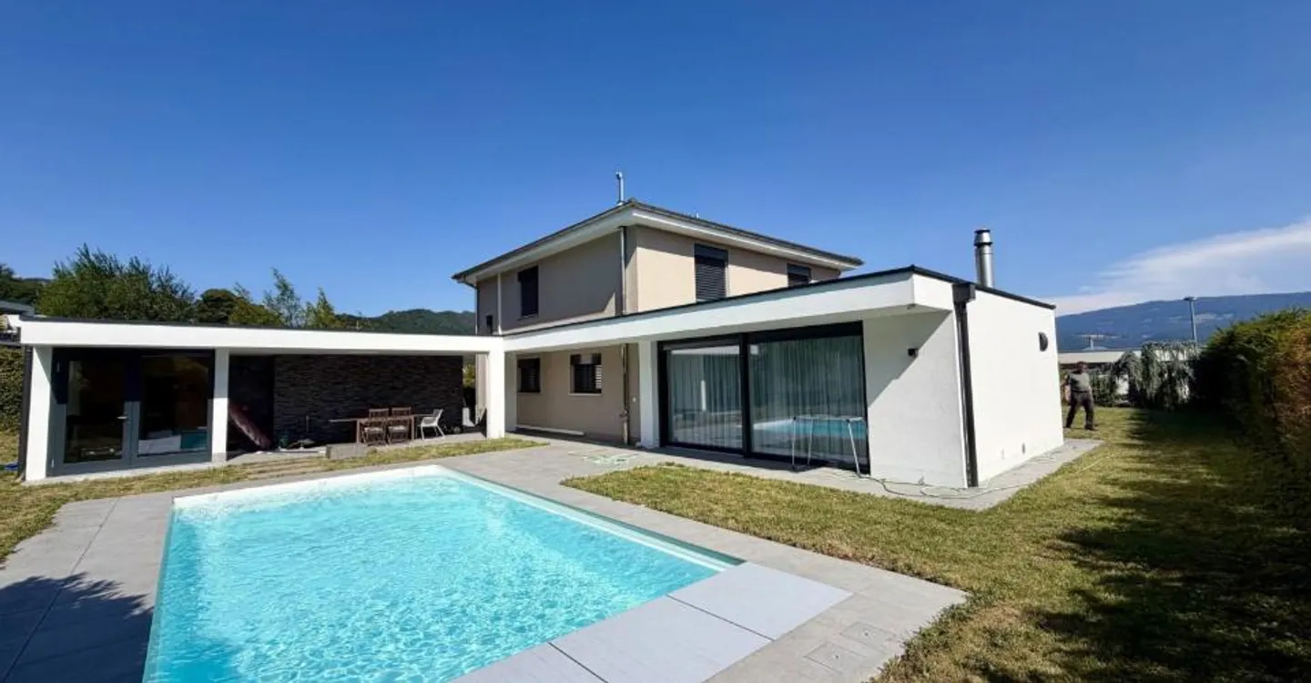 Luxury Villa with Pool in Delémont - Photo 1 of 12