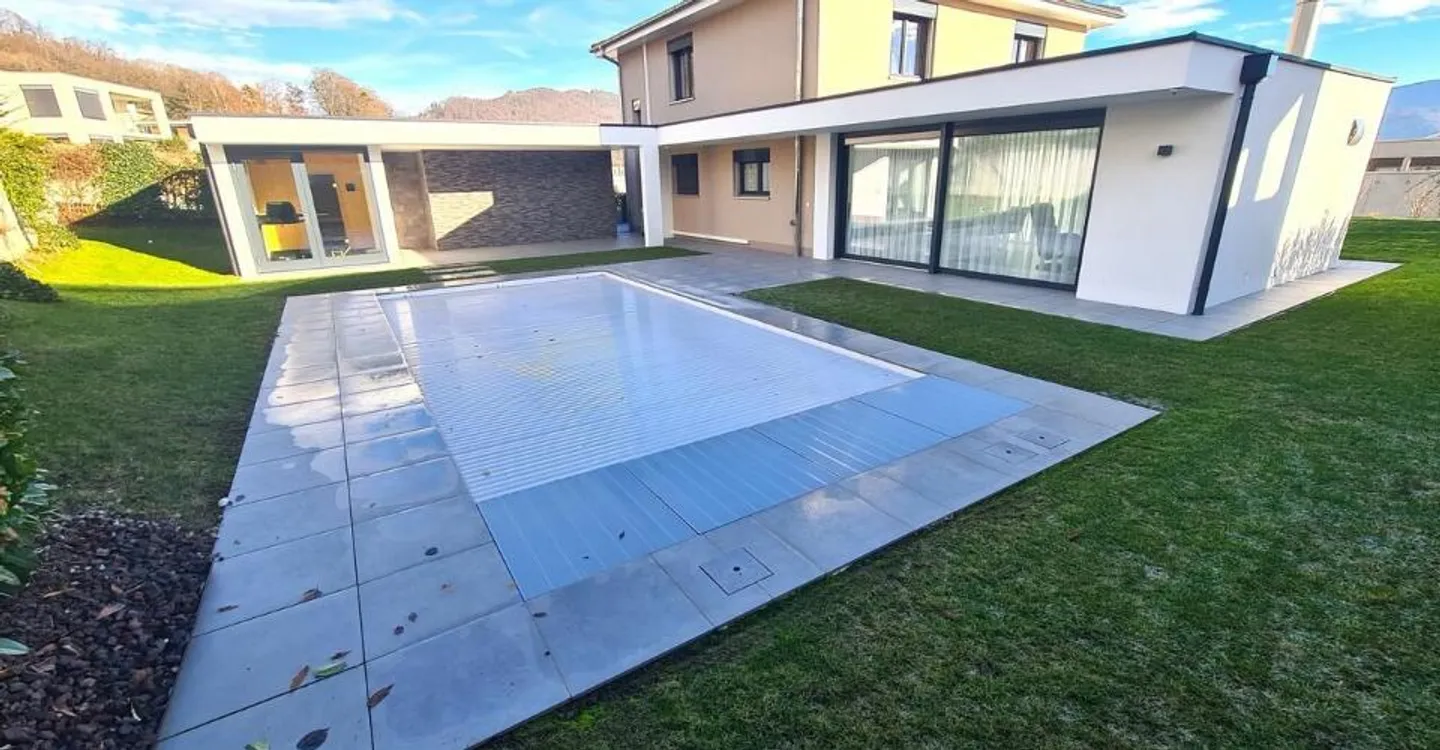 Luxury Villa with Pool in Delémont - Photo 5 of 12