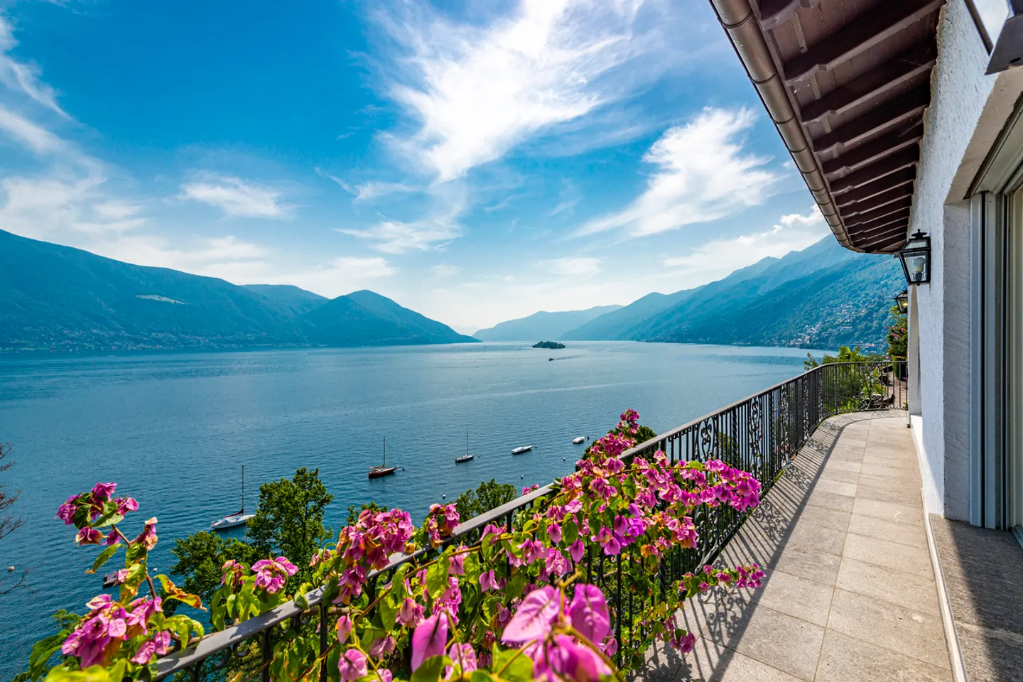Villa "al Finestrone" im Schweizer Dorf von 2025 - Foto 3 von 17