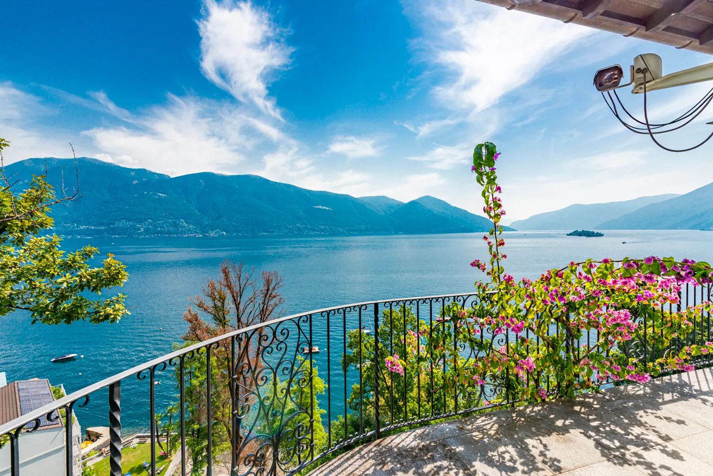Villa "al Finestrone" im Schweizer Dorf von 2025 - Foto 4 von 17