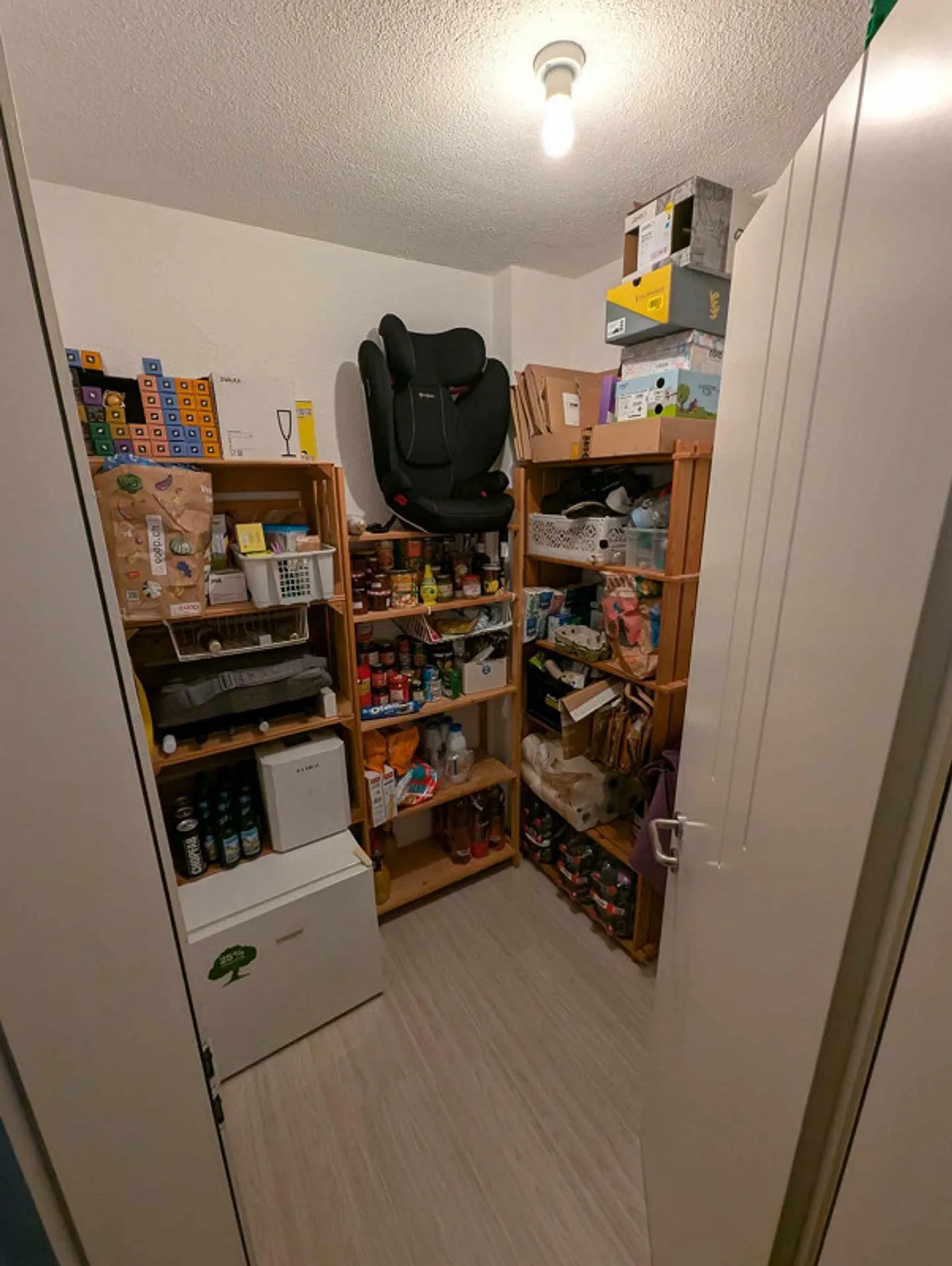 4.5-room apartment, 1st floor with large balcony - Photo 14 of 15