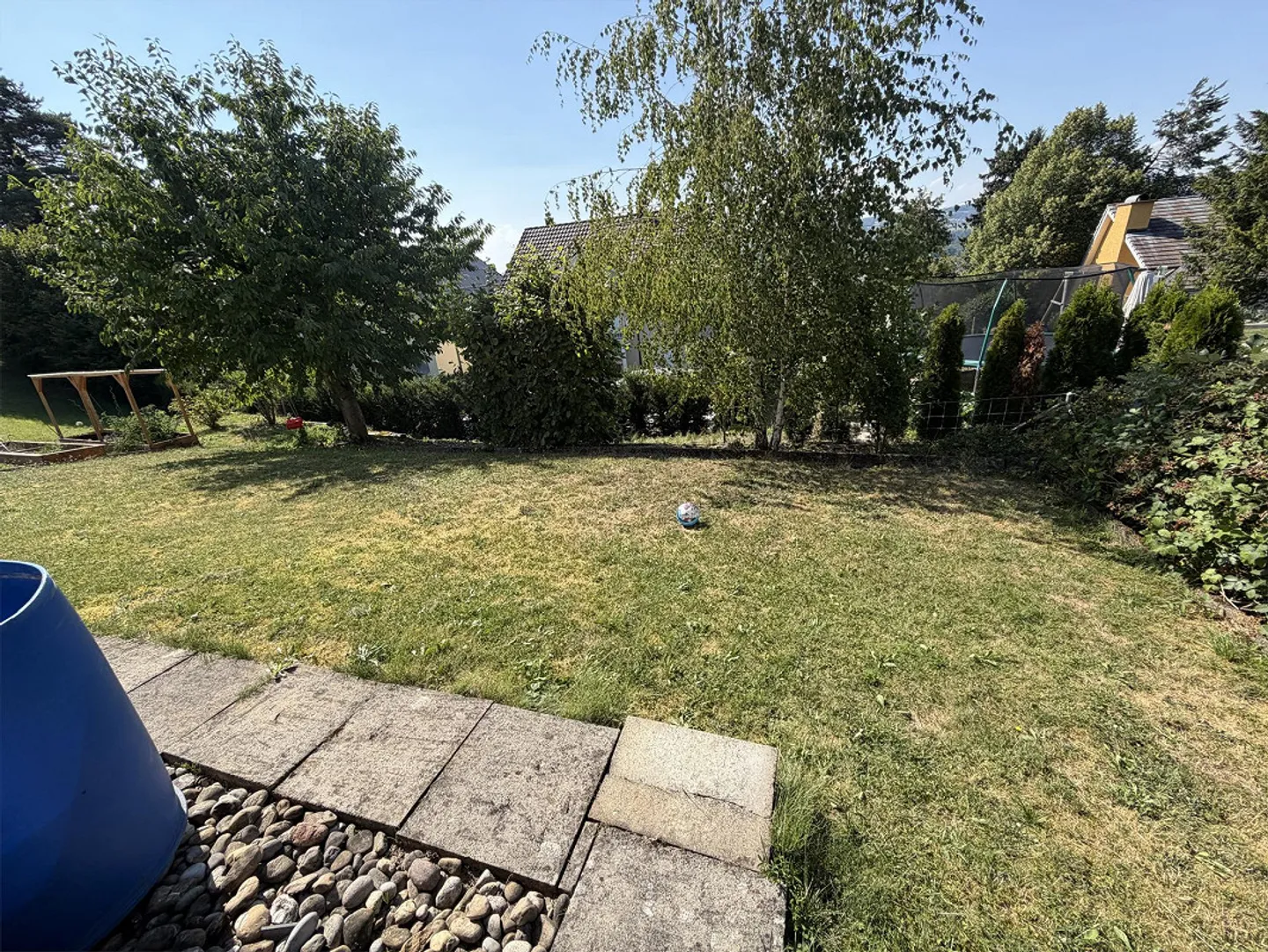 Detached 5.5-room single-family house with a lot of privacy - Photo 7 of 14