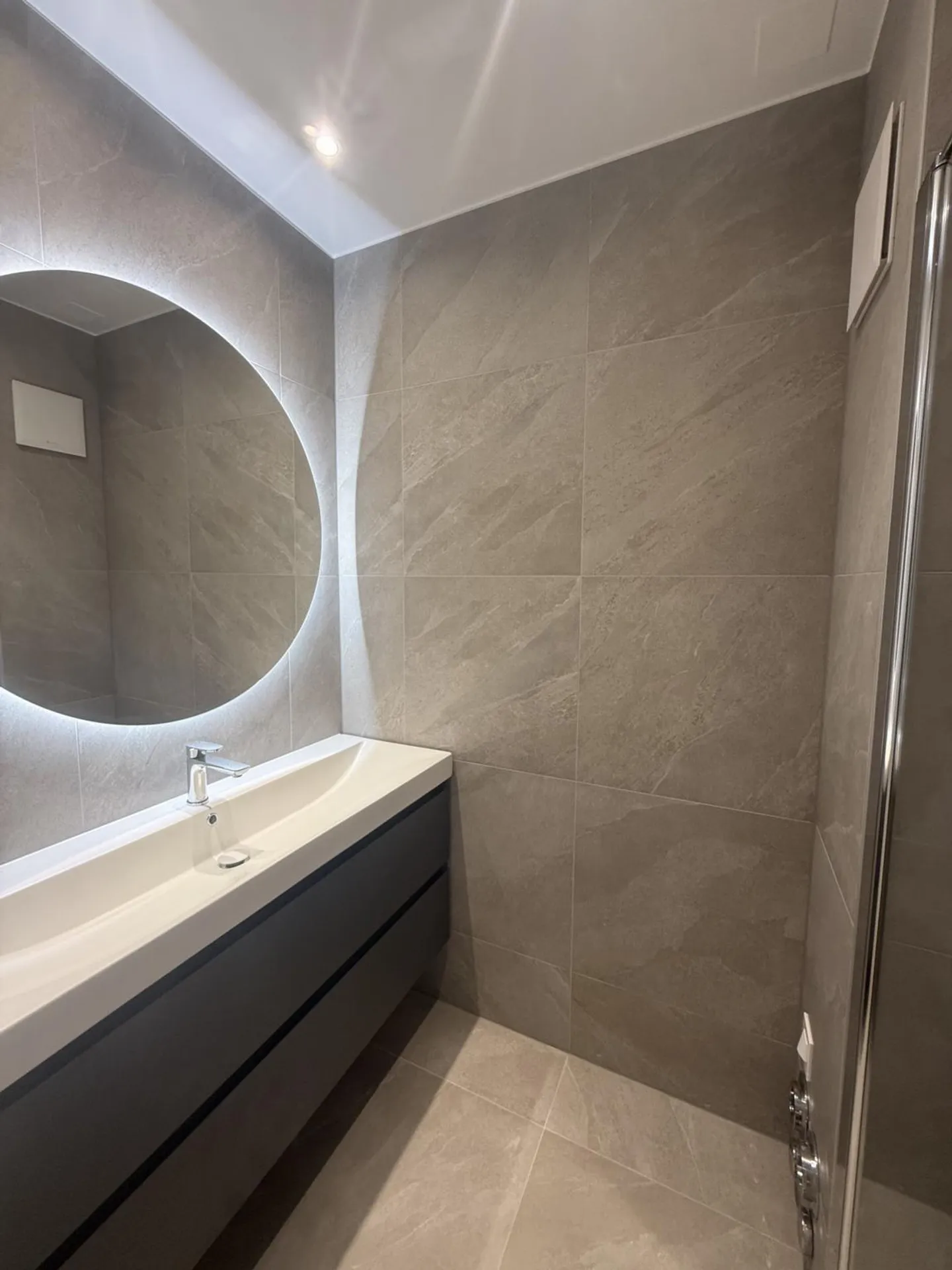 Appartement neuf de 3,5 pièces avec une jolie vue à Montreux - Photo 7 sur 10