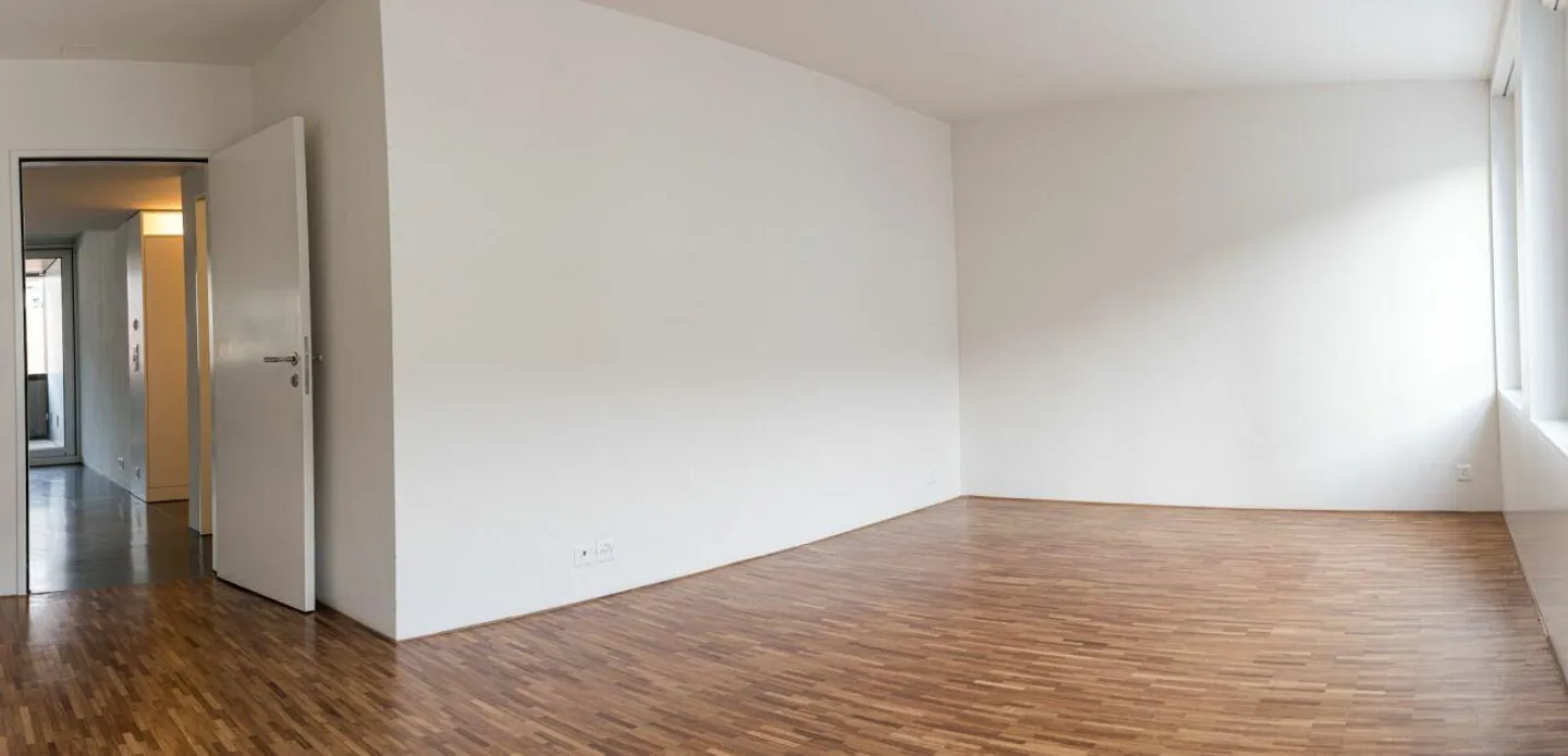 Appartement spacieux et moderne de 4 pièces situé au centre de Biel/Bienne - Photo 7 sur 12