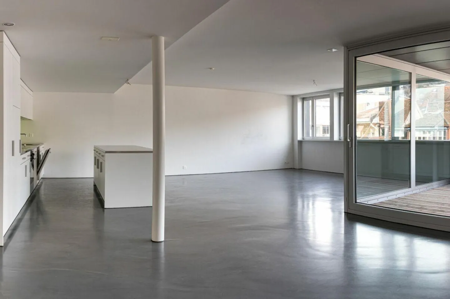 Appartement spacieux et moderne de 4 pièces situé au centre de Biel/Bienne - Photo 1 sur 12