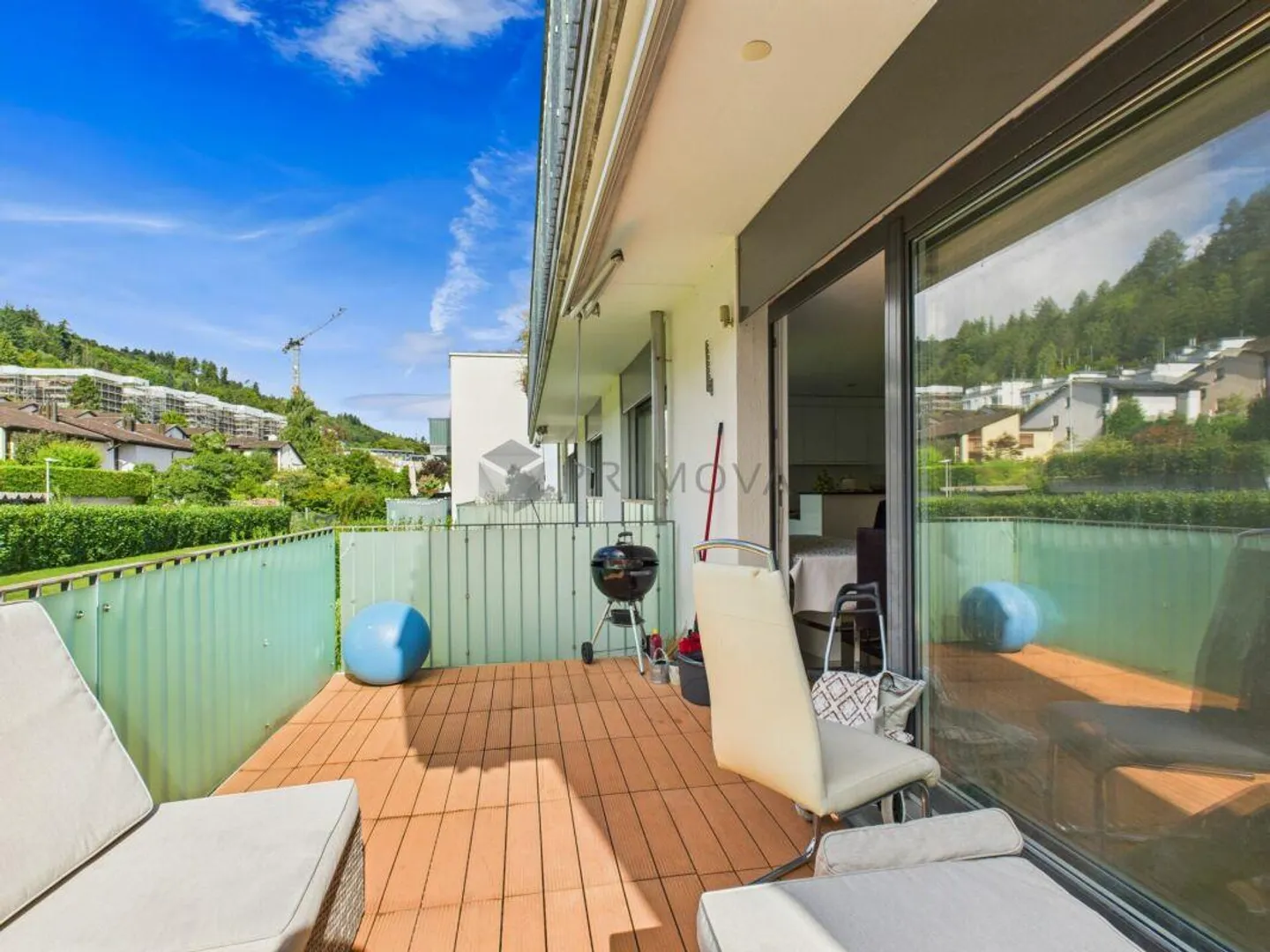 Unique Opportunity in Horgen, the 4.5 Room Gem! - Photo 5 of 11