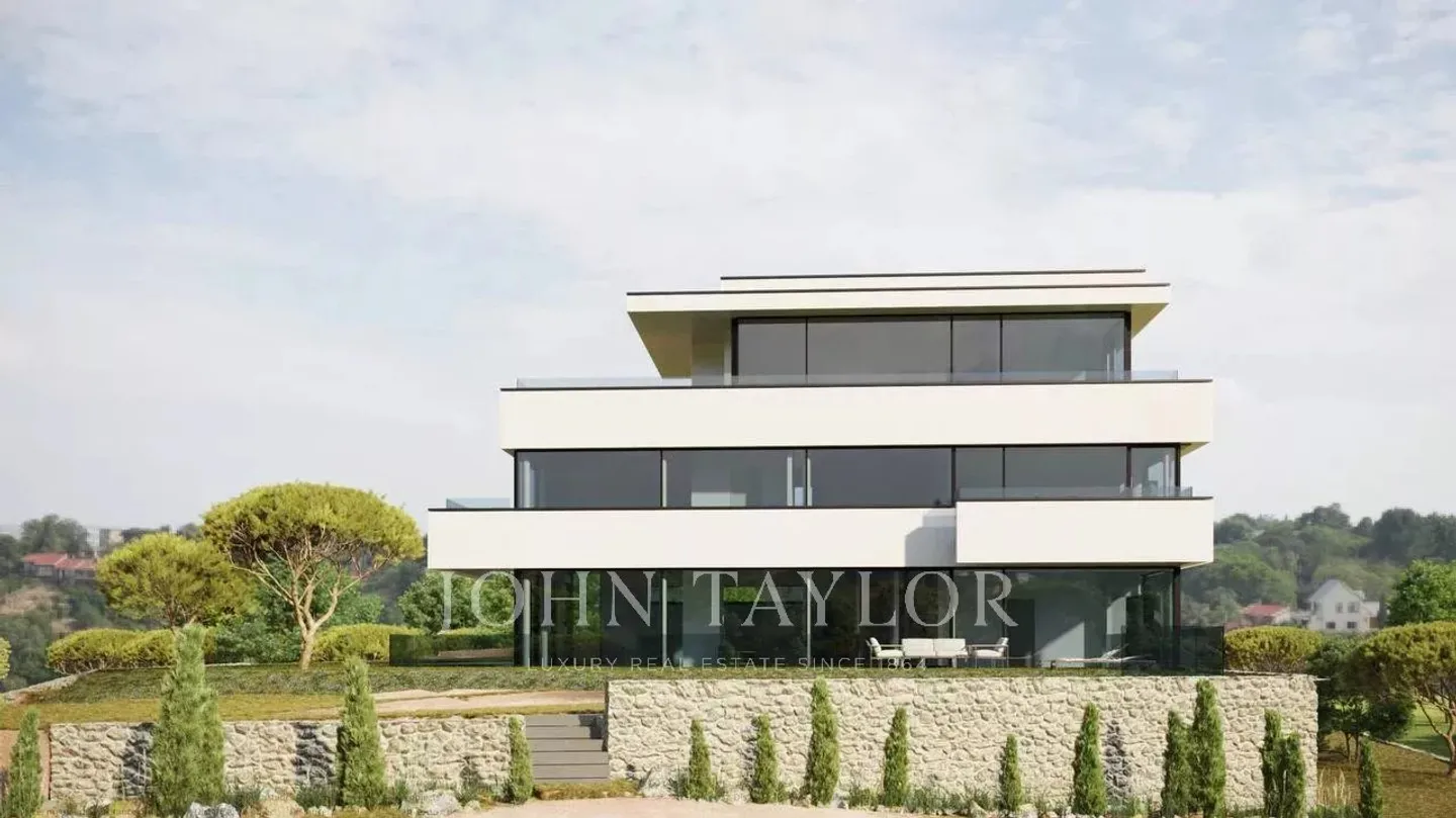 Ultra-luxurious contemporary property under construction - Photo 1 of 13