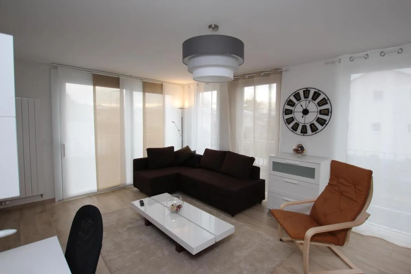 Charmante Wohnung in Corsier - Foto 1 von 4