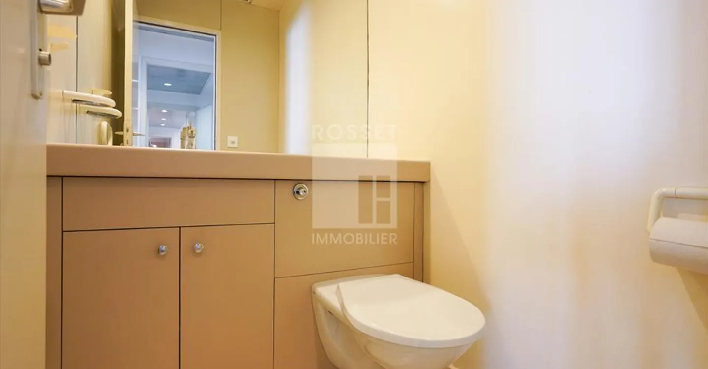 Bureau à louer - Photo 3 sur 4