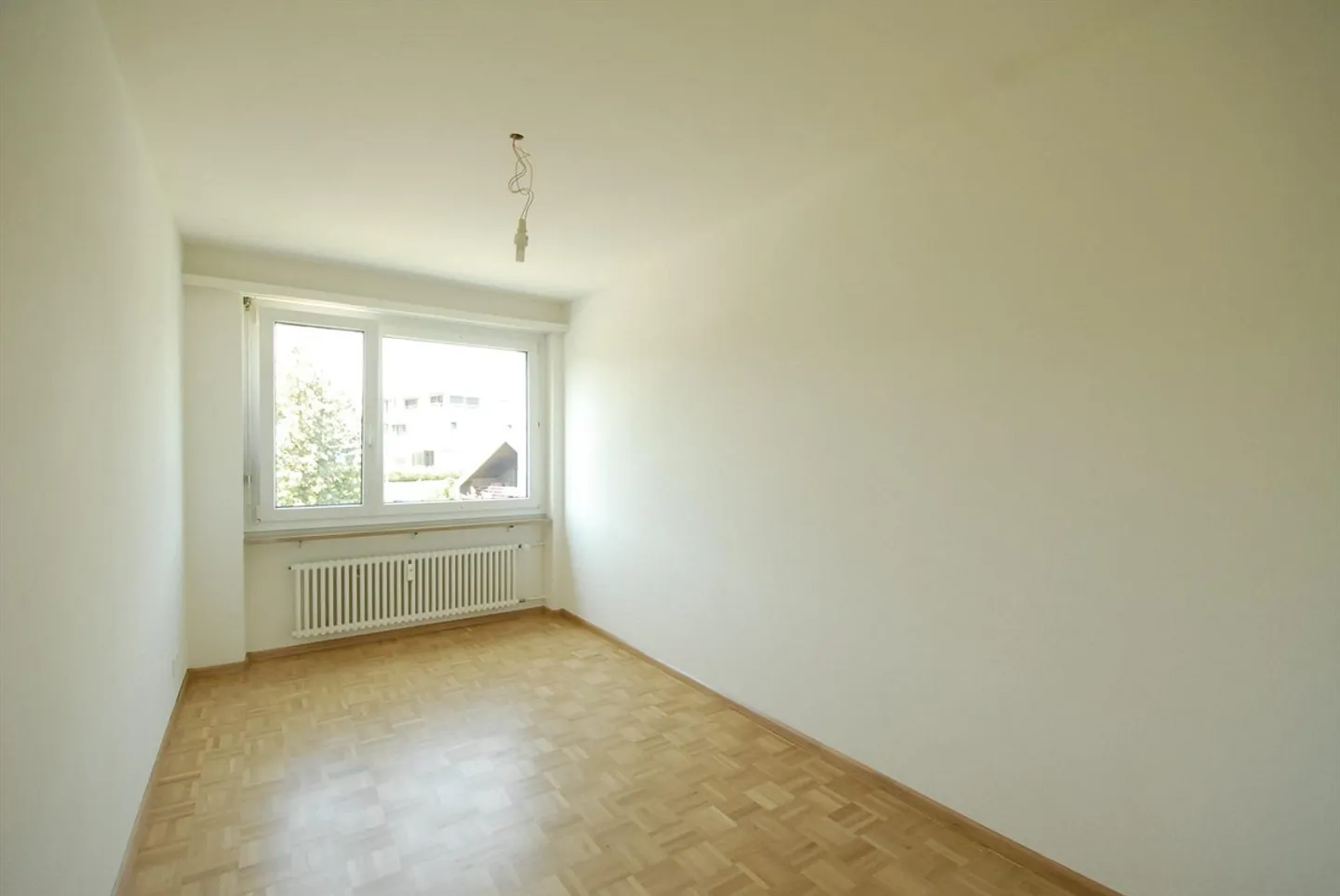 Helle 4-Zimmer-Wohnung mit Balkon - Foto 10 von 13