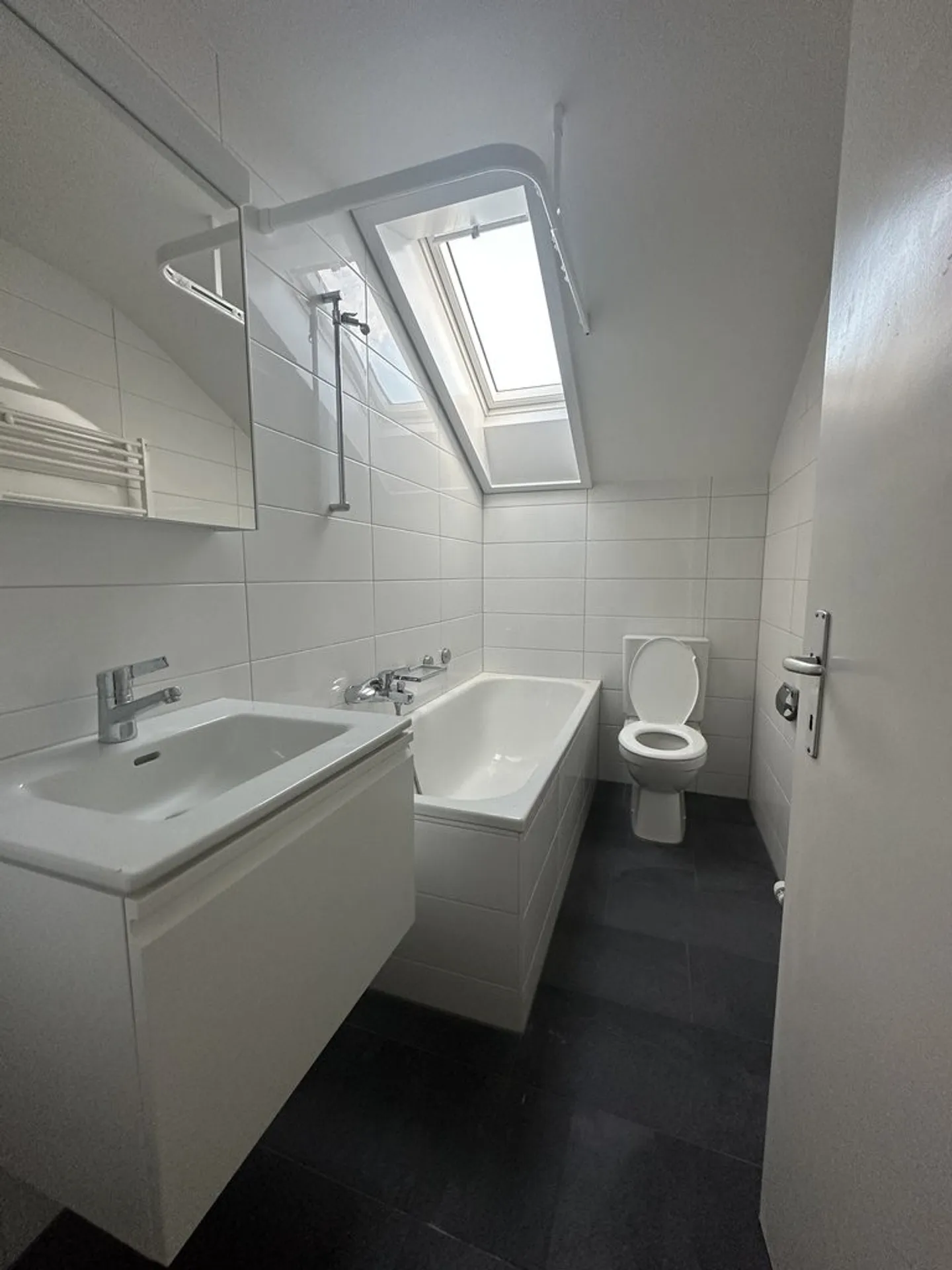 Licht, Ruhe und Gemütlichkeit, Dachwohnung zum Wohlfühlen - Foto 2 von 6