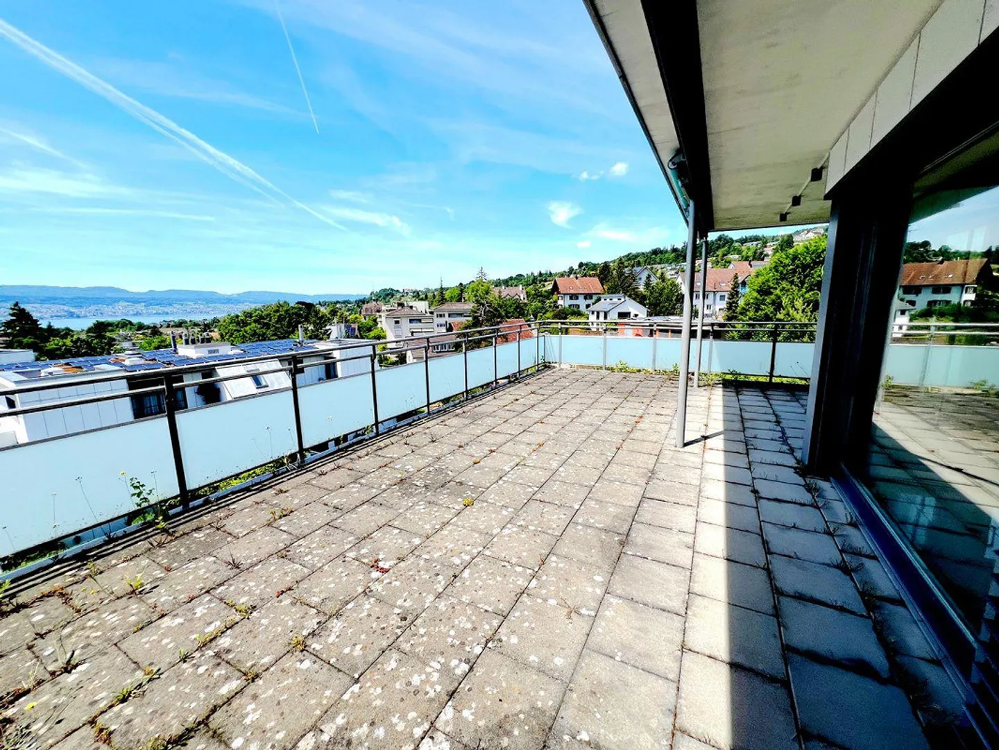 Exclusive Attic Apartment with View - Photo 2 of 11