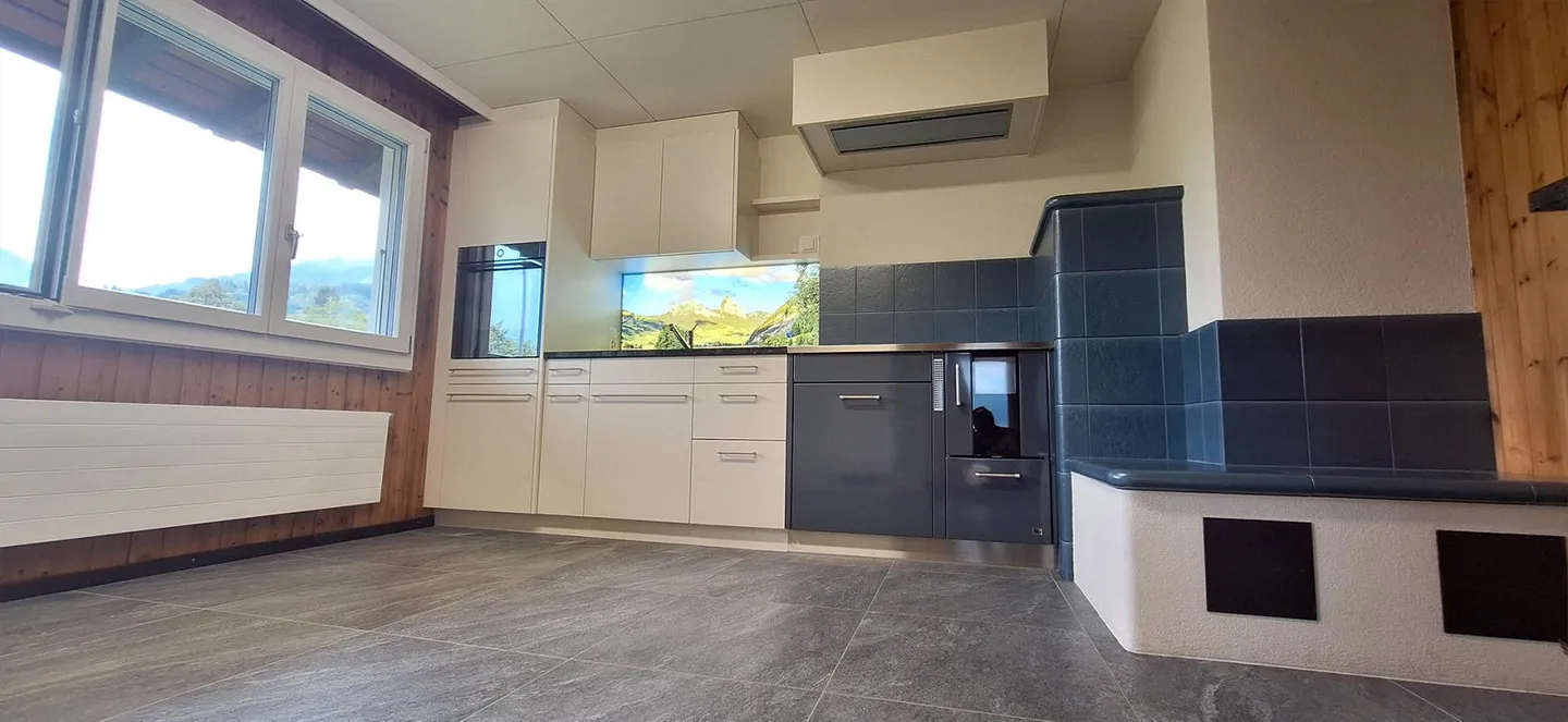 Appartamento 3,5 stanze appena ristrutturato con balcone e area giardino - Foto 3 di 16