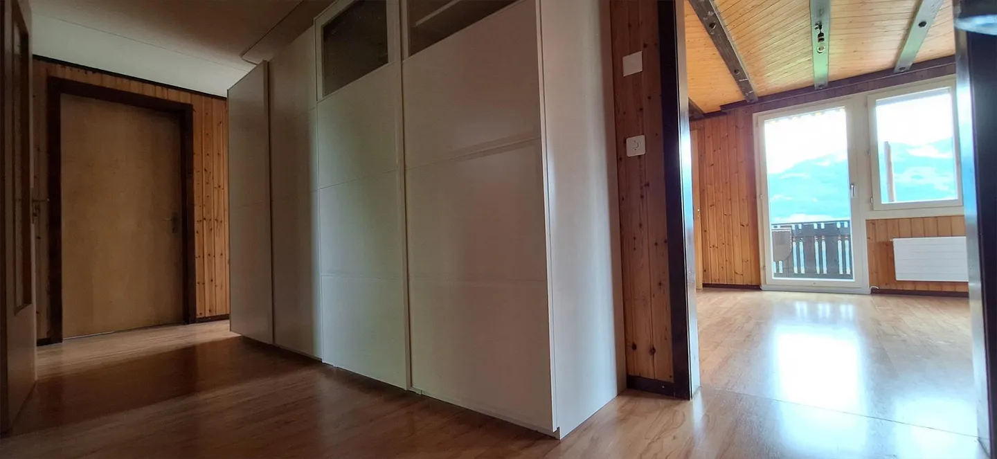 Appartamento 3,5 stanze appena ristrutturato con balcone e area giardino - Foto 9 di 16