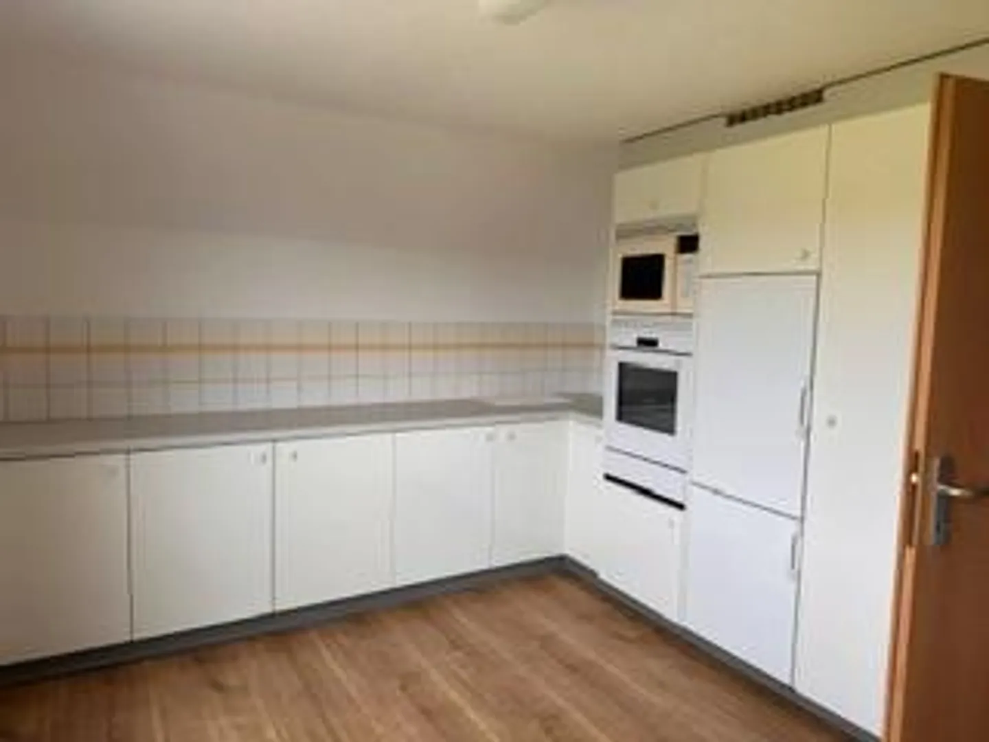 Appartement sous les combles spacieux de 5,5 pièces - Photo 6 sur 17