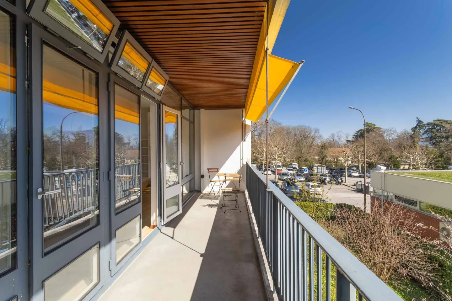 Apartment for rent - Photo 4 of 7