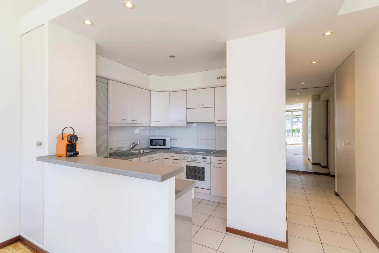 Apartment for rent - Photo 6 of 7