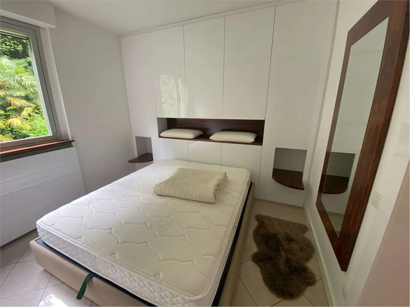 Schönes 2.5-Zimmer-Wohnung mit Seeblick in Bisso zum Verkauf - Foto 2 von 3