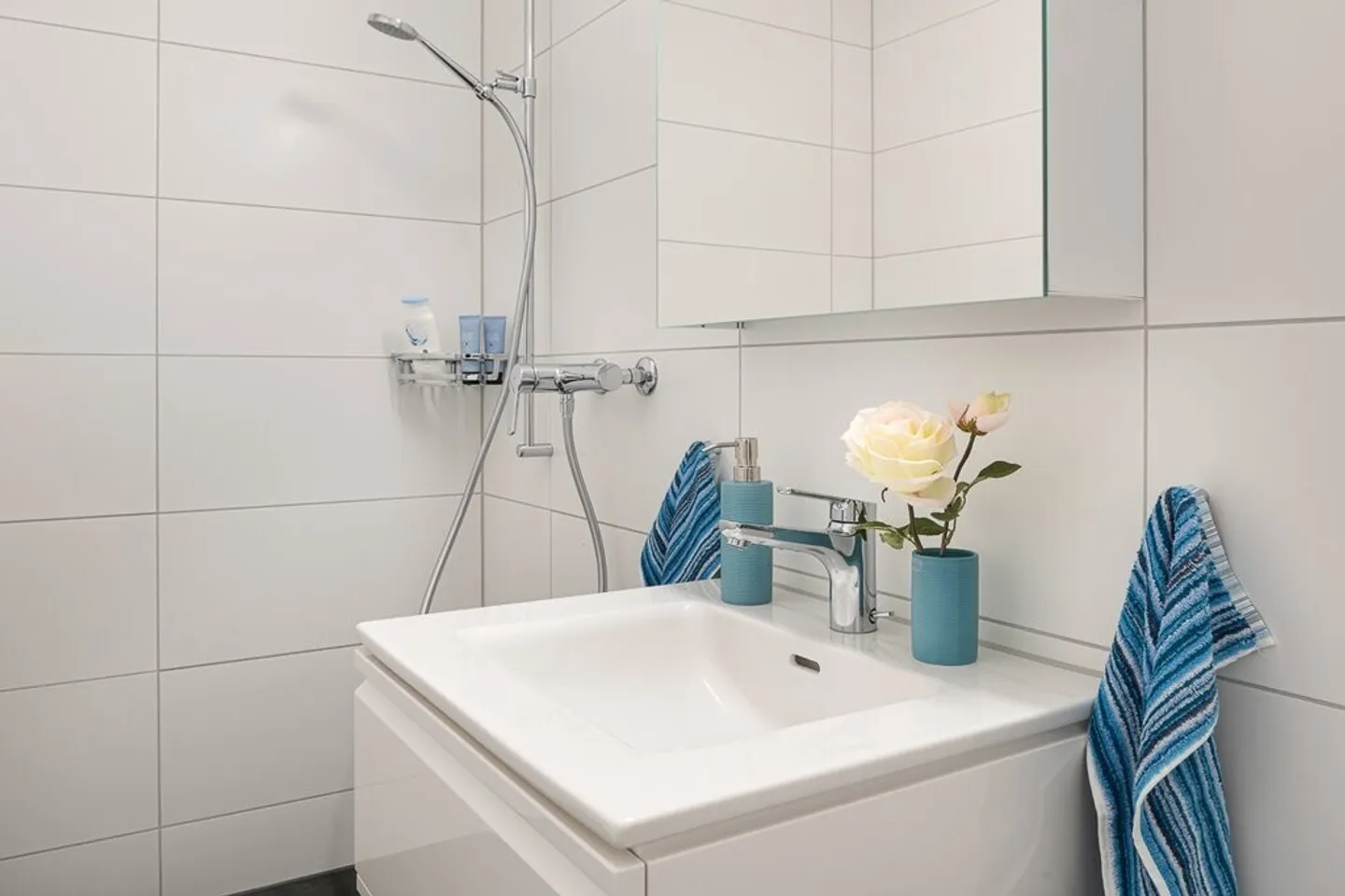 Charming 2.5-room apartment in Fehraltorf - Photo 5 of 7