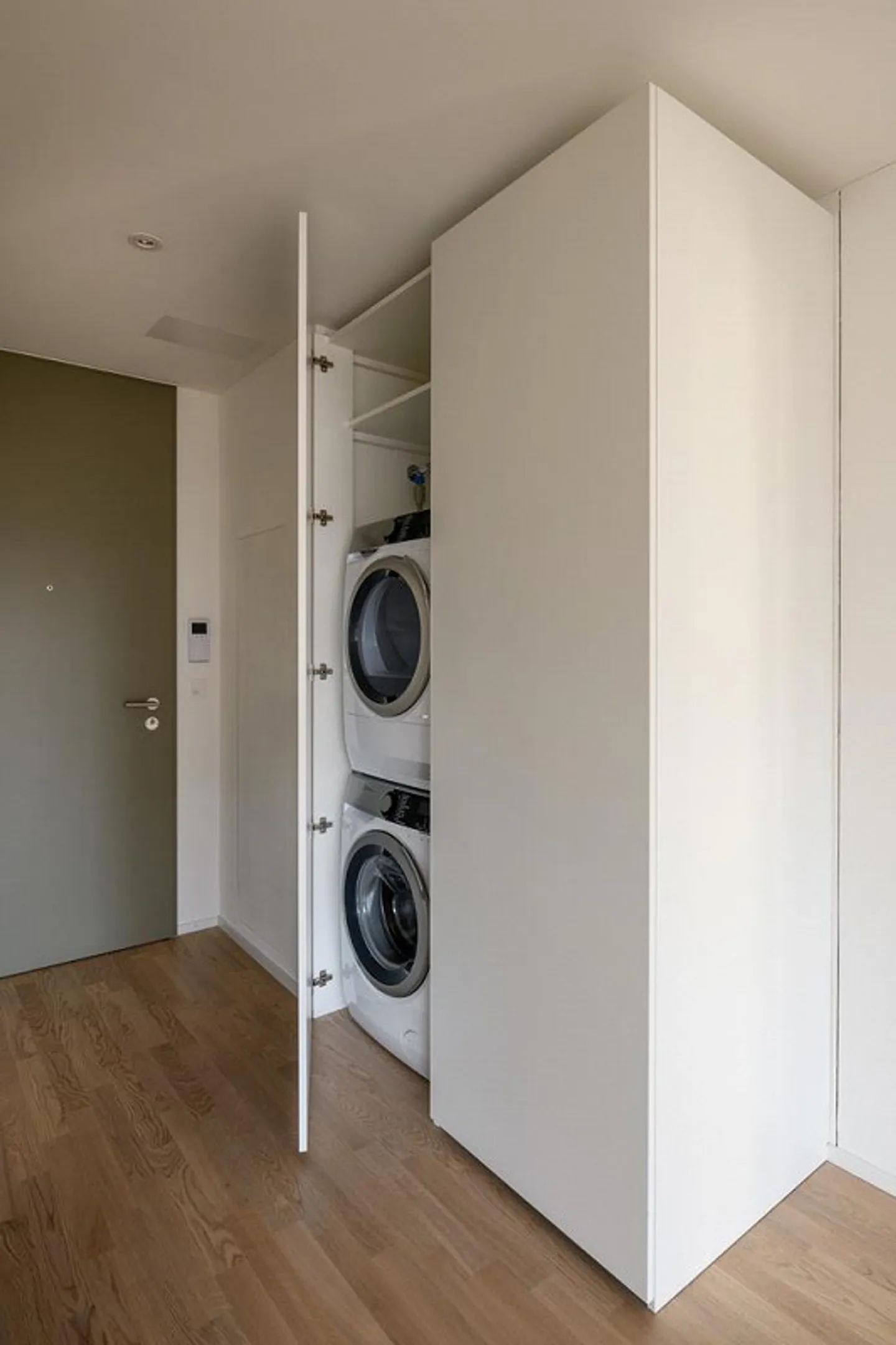 ***grosser Balkon***zentral und viel Komfort*** Baujahr 20 - Foto 7 von 8