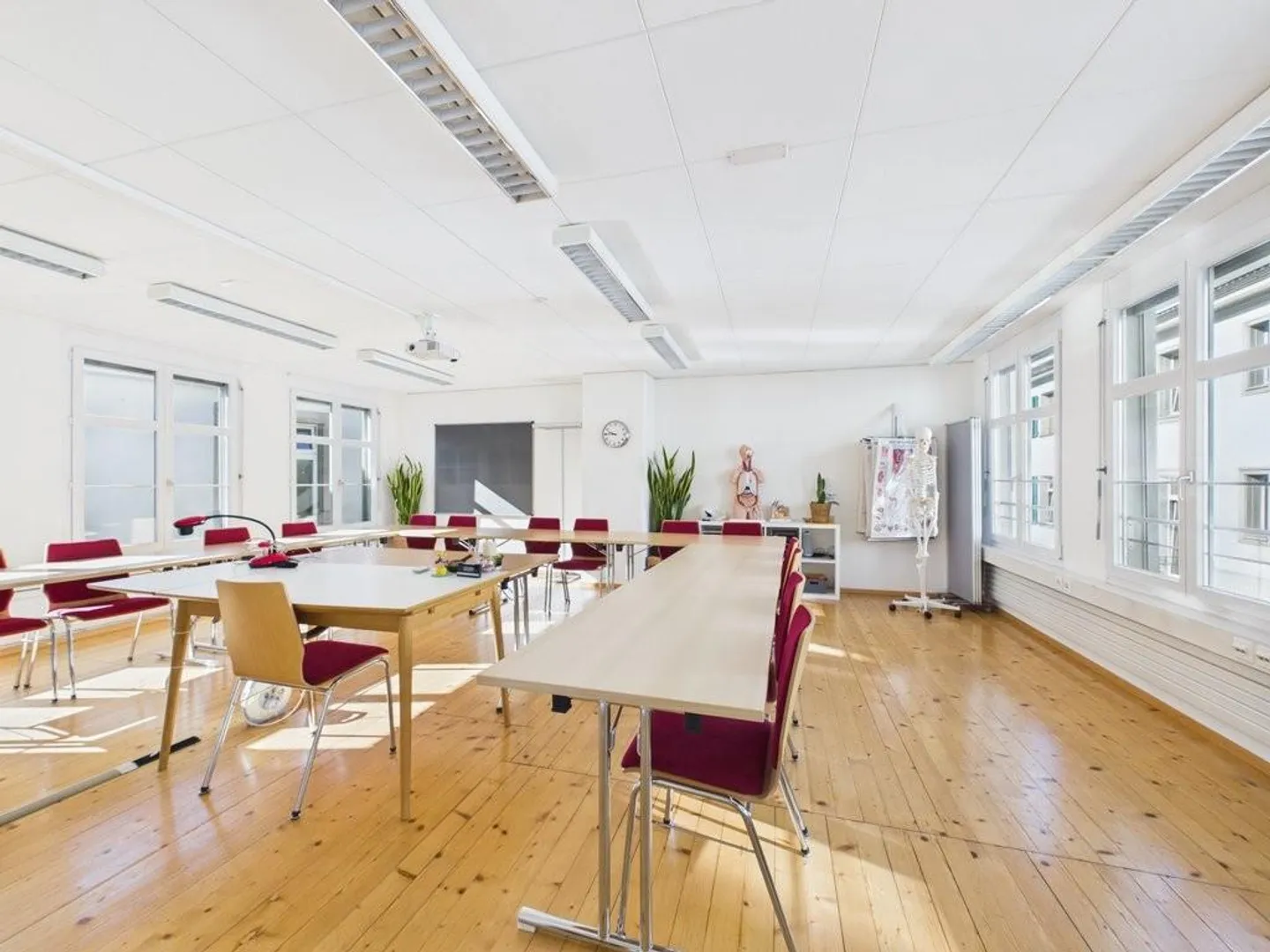 Commercial House Central and Quiet - Photo 10 of 12