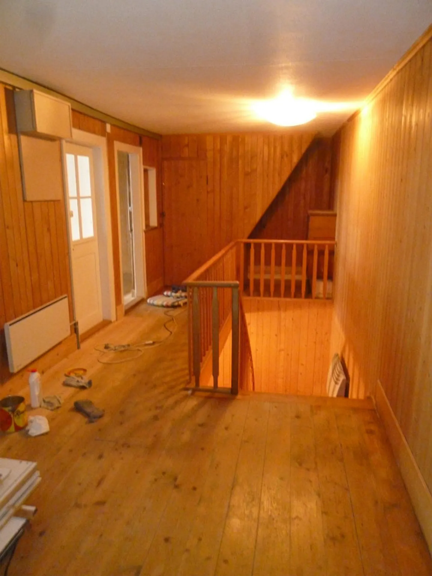 Simple Flarz House with Garden - Photo 5 of 9