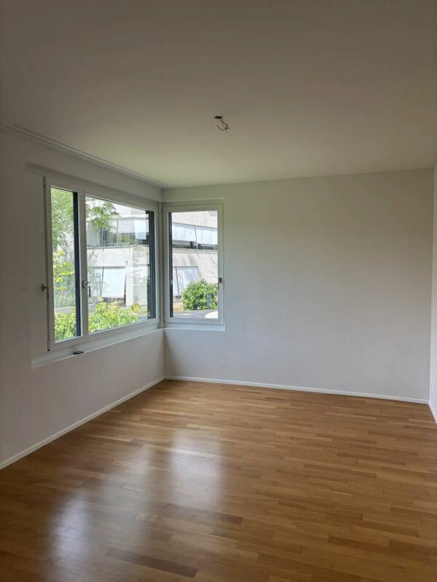 Moderne Gartenwohnung in Aarau - Foto 2 von 11