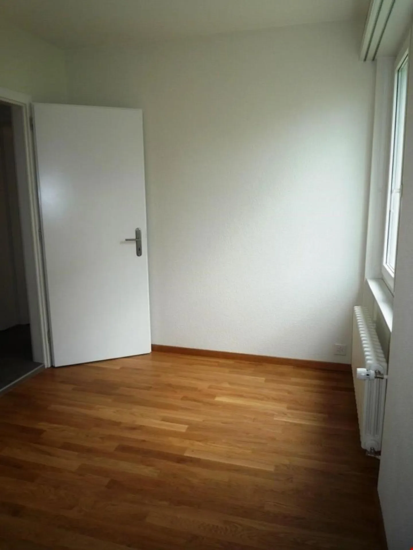 Beautiful 3-room apartment with balcony! - Photo 2 of 11