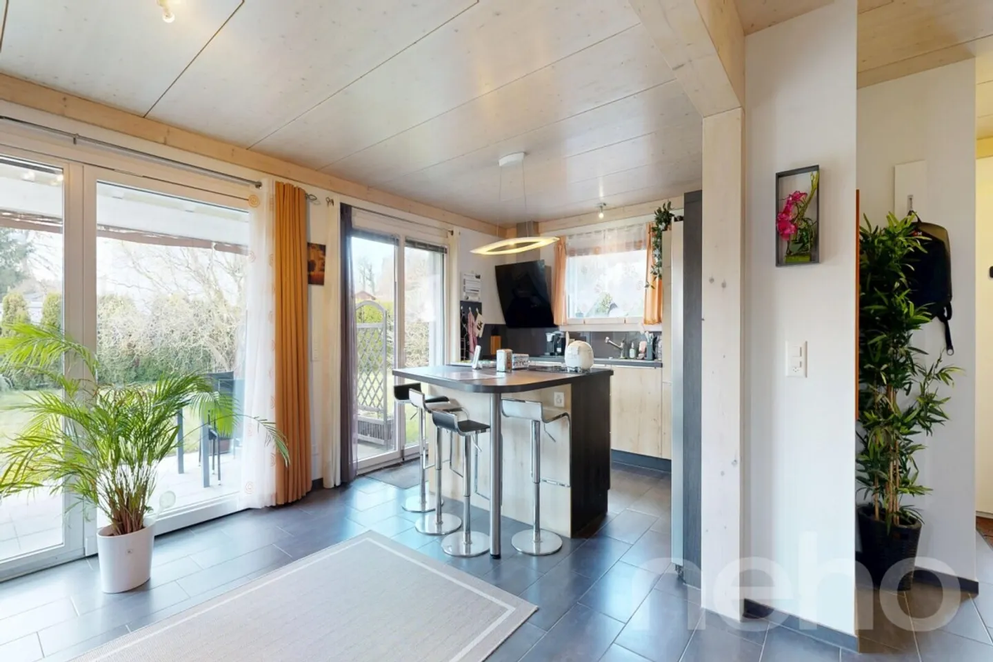 Detached House? Family Villa from 2012 - Photo 1 of 12