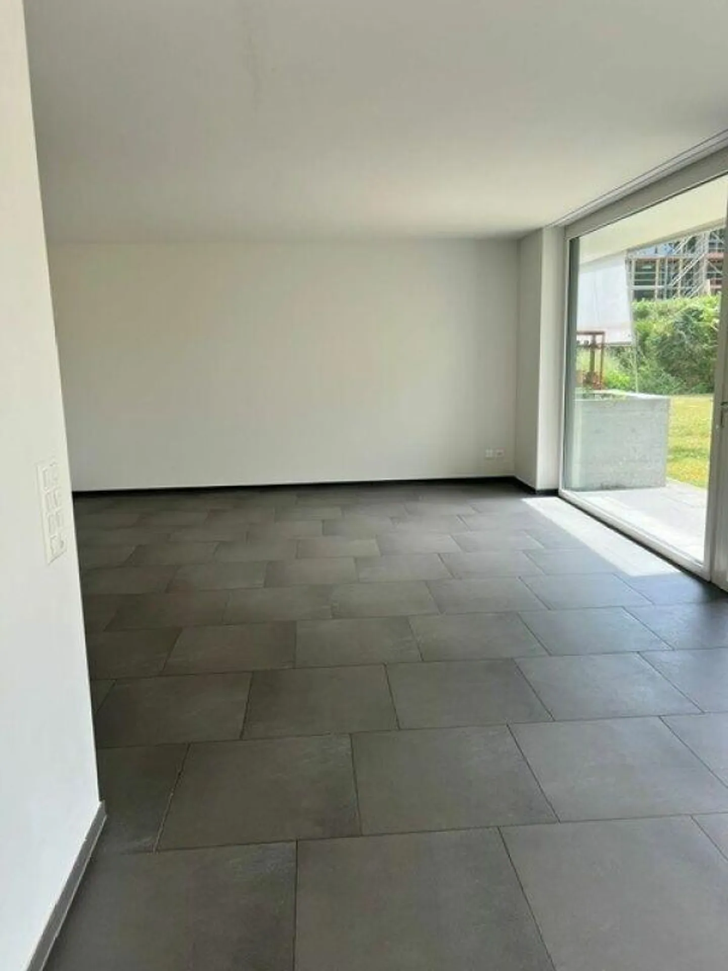Moderne Gartenwohnung in Aarau - Foto 8 von 11