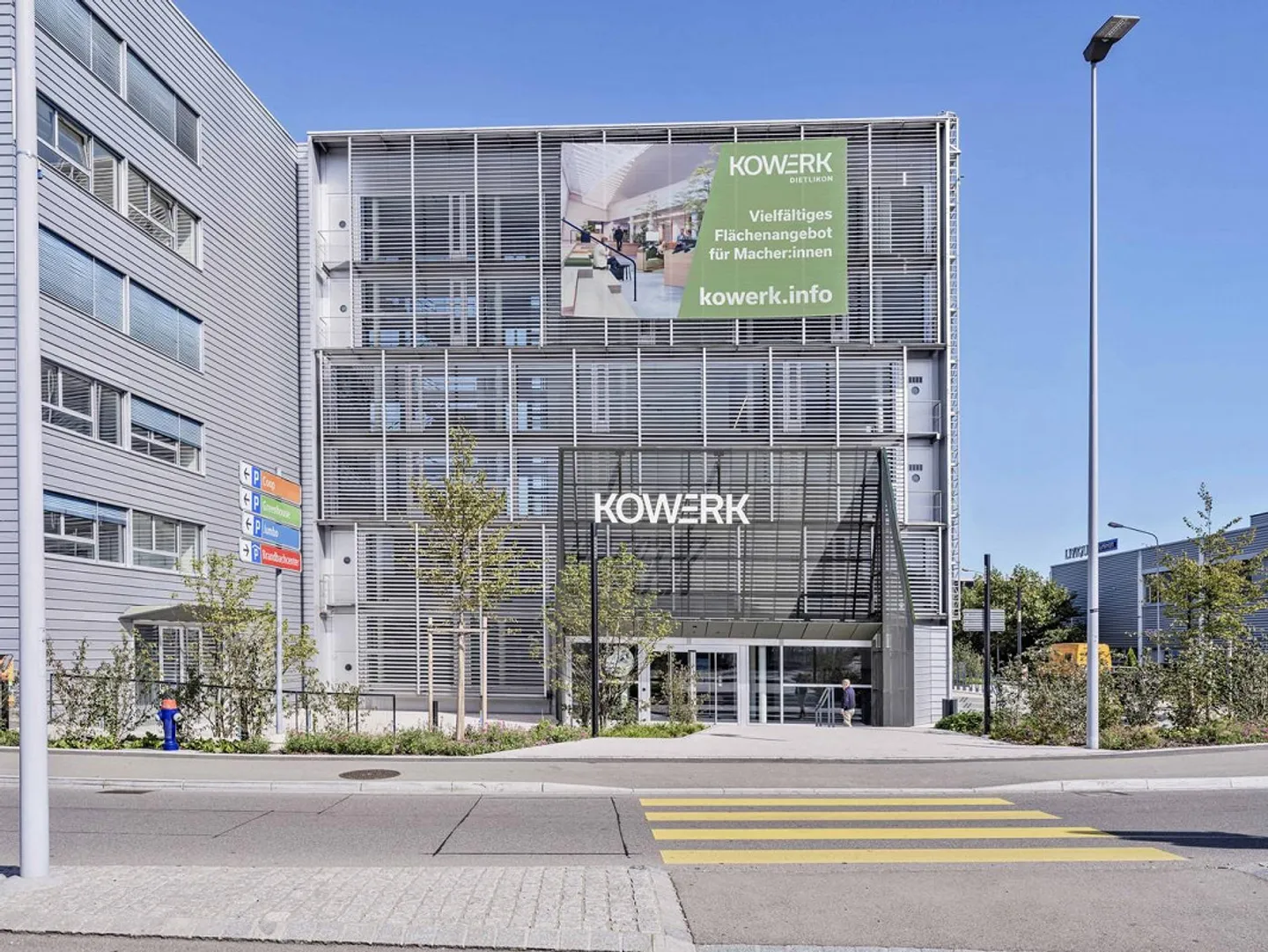 KOWERK in Dietlikon - Trendy Workplace for SMEs and Start-Ups - Photo 12 of 12