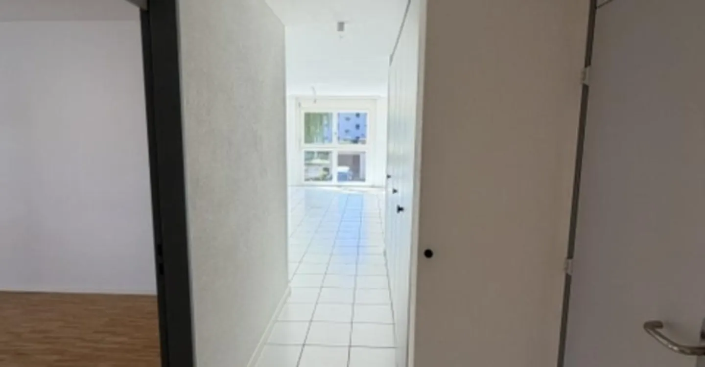 Appartement Rénové à Cressier - Photo 14 sur 18