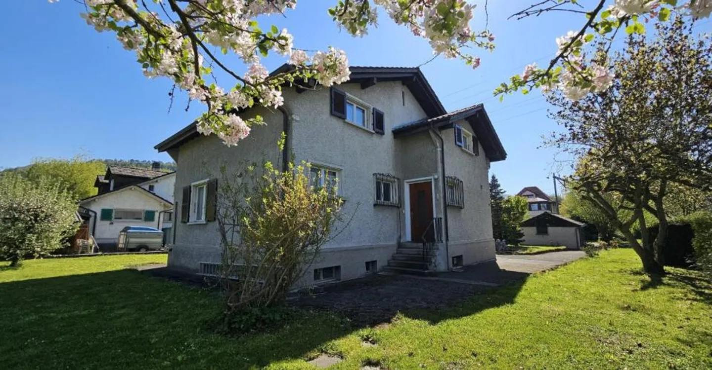 Maison Familiale Charmante - Photo 1 sur 10