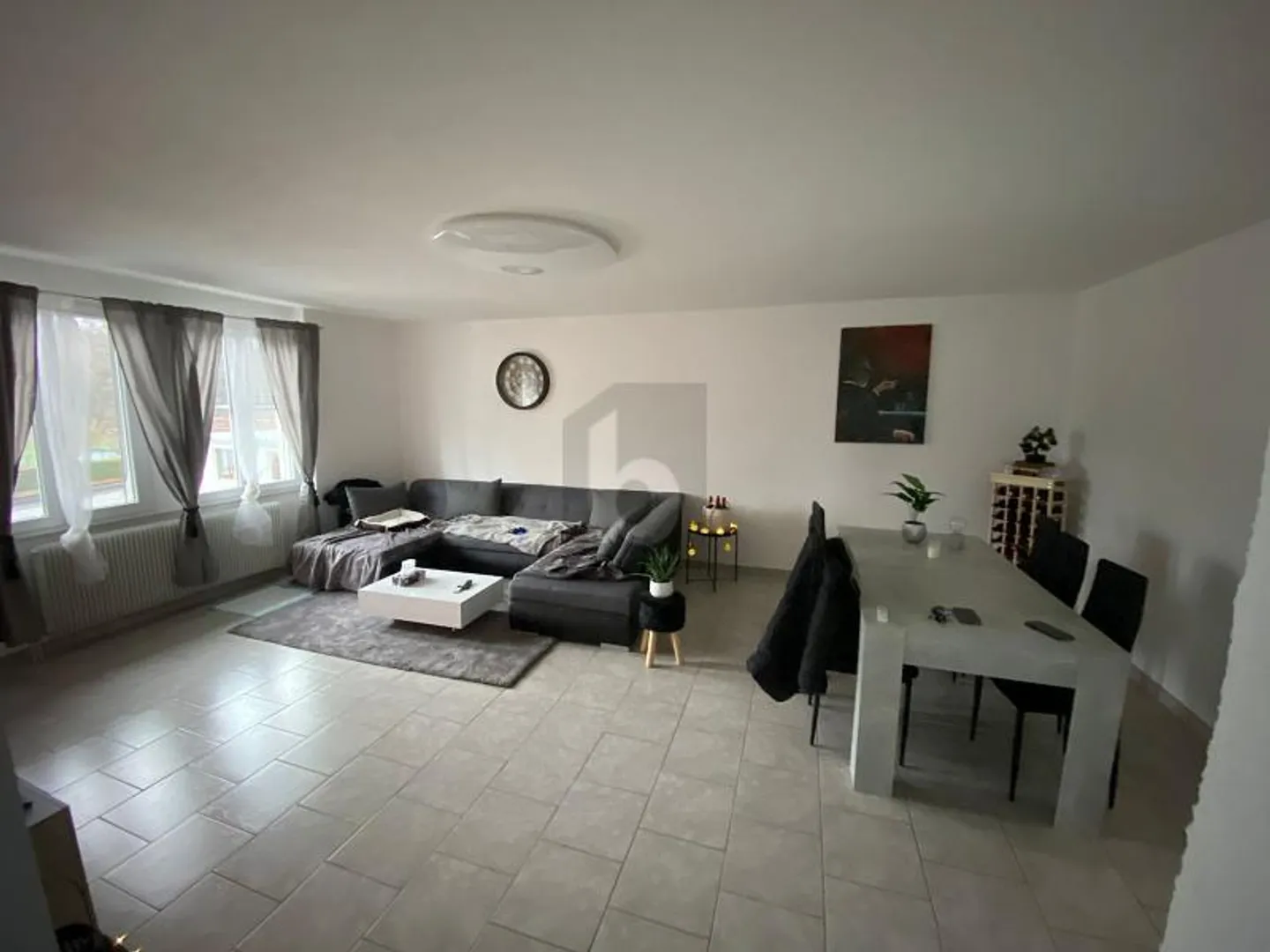 GEBÄUDE MIT GENERÖSEM ERTRAG - Foto 5 von 6