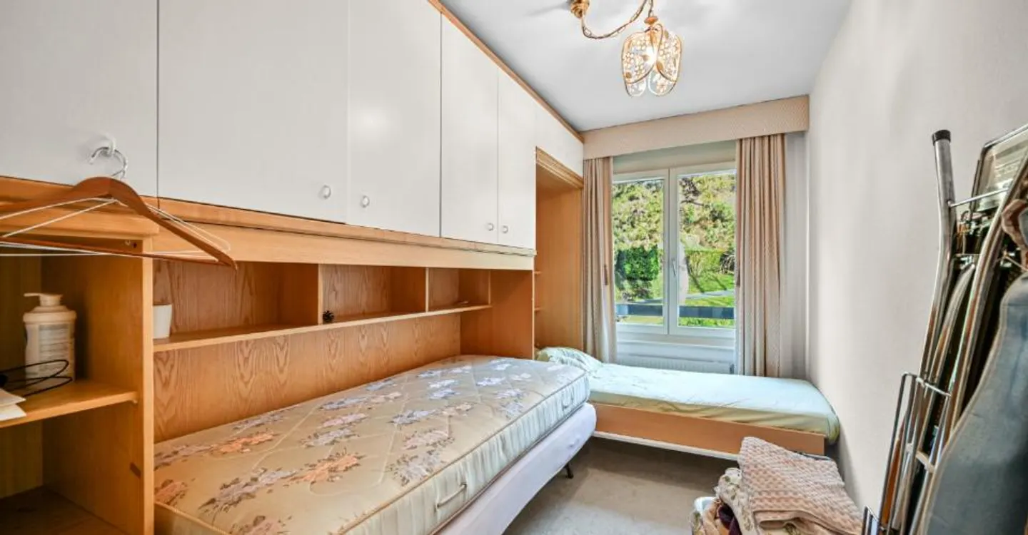MONTREUX - SPAZIOSO APPARTAMENTO 4.5 CON VISTA IMPRENDIBILE - Foto 9 di 11