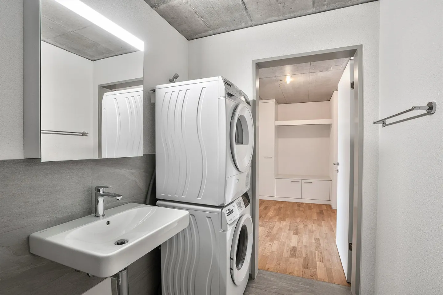 Appartement 2,5 pièces - rêve de vie exclusif près du lac de Constance ! - Photo 5 sur 19