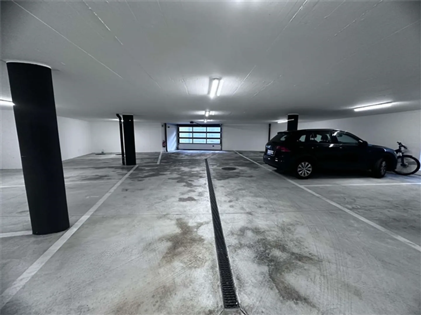 Investment in a modern new building with exclusive parking space - Photo 1 of 5