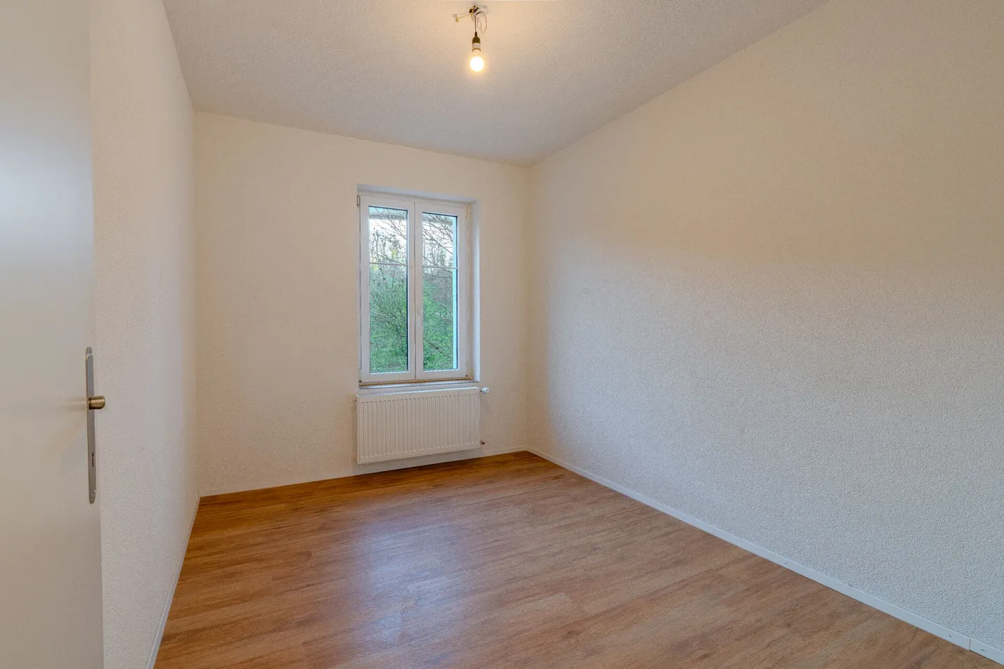 Exclusive single-family house with direct access to the Aare in Aarburg - Photo 6 of 29