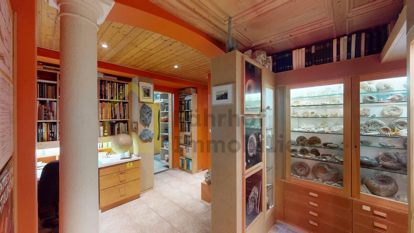 Grande oggetto per amanti con giardino idilliaco - Foto 15 di 19