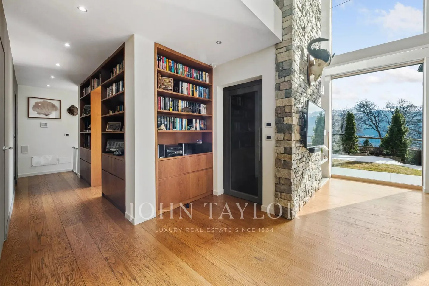 Contemporary Chalet with Alpine View - Photo 5 of 12