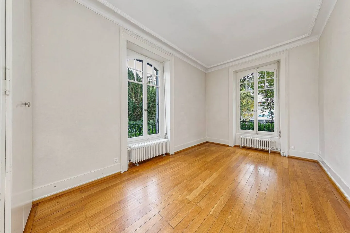 Extraordinary 5.5-room apartment with garden, just a stone's throw from Ouchy. - Photo 4 of 8