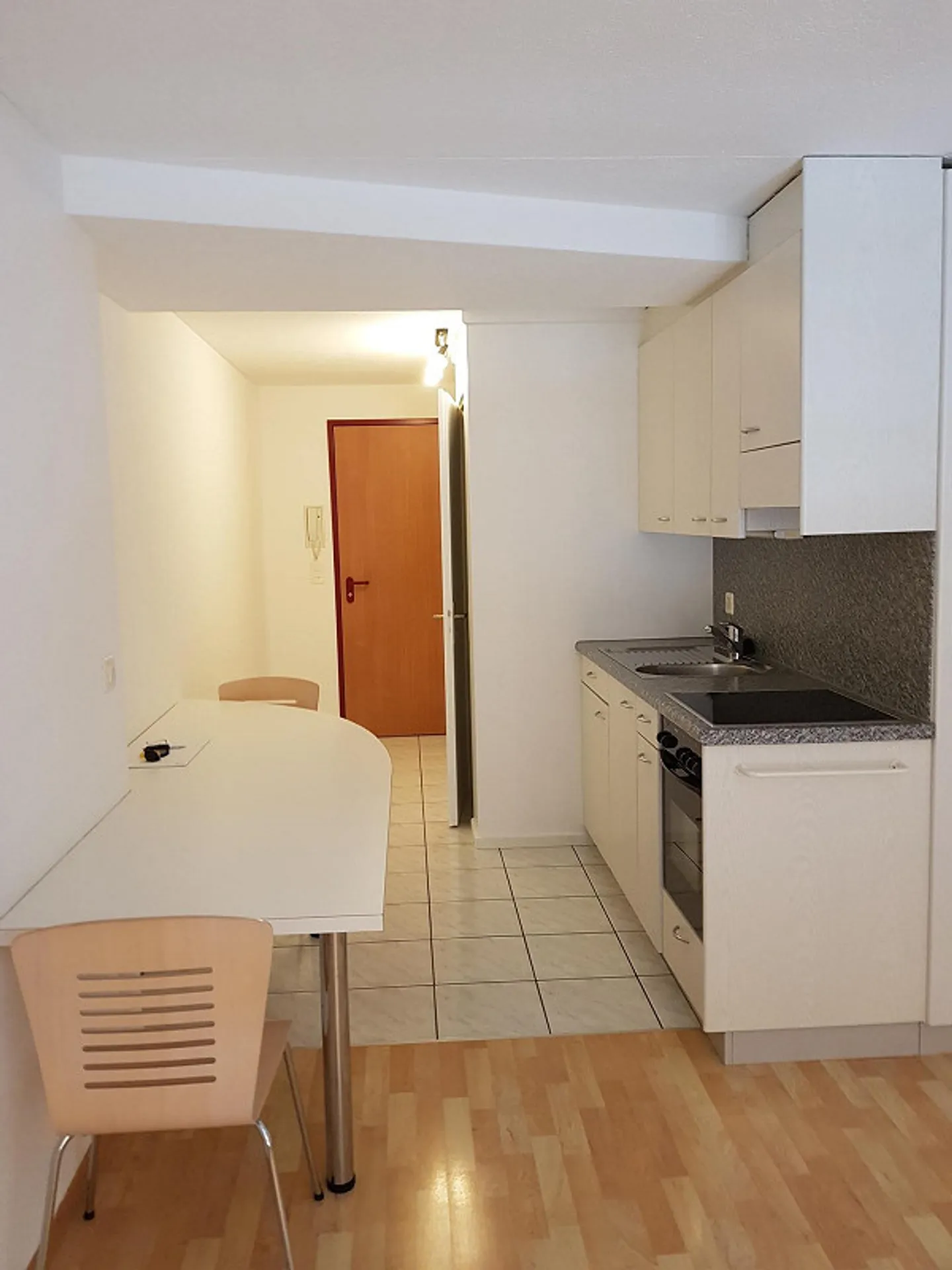 Charmante 1,5 Zimmerwohnung - Foto 2 von 6